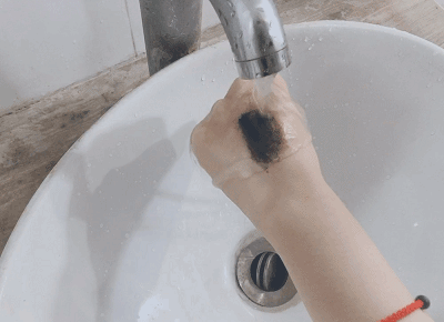 3款防水(shuǐ)超好(hǎo)的(de)妝品推薦!端午使勁嬉皮不(bù)花(huā)妝!12.gif 3款防水(shuǐ)超好(hǎo)的(de)妝品推薦!端午使勁嬉皮不(bù)花(huā)妝!12.gif